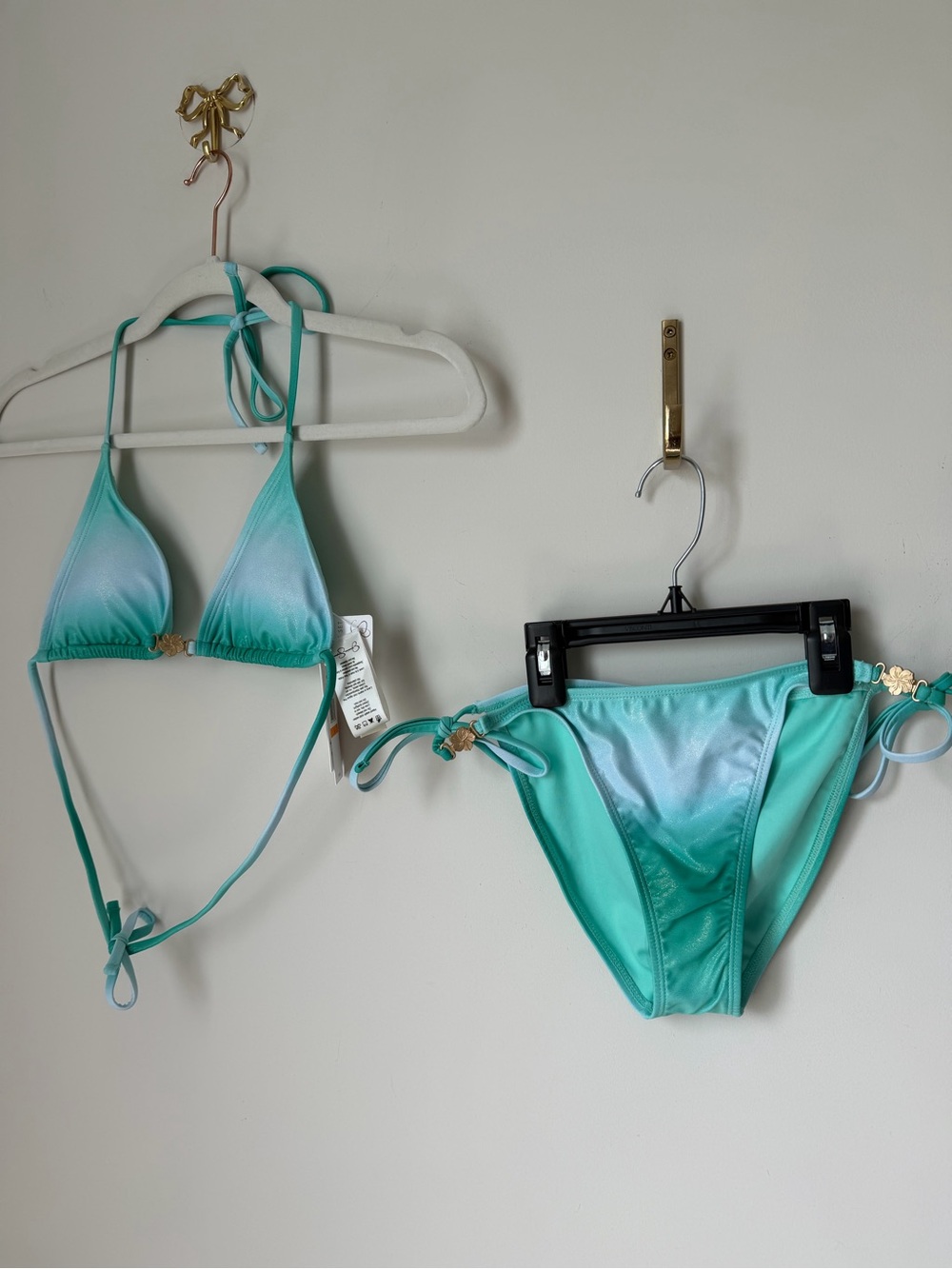 Jessica Simpson Aqua-to-Teal Ombre shimmer Triangle Bikini set